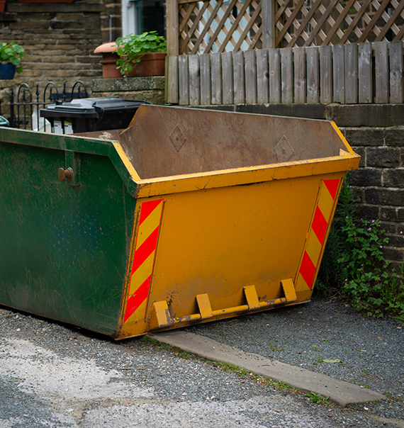 4-yard midi skip hire Stockport with local delivery
